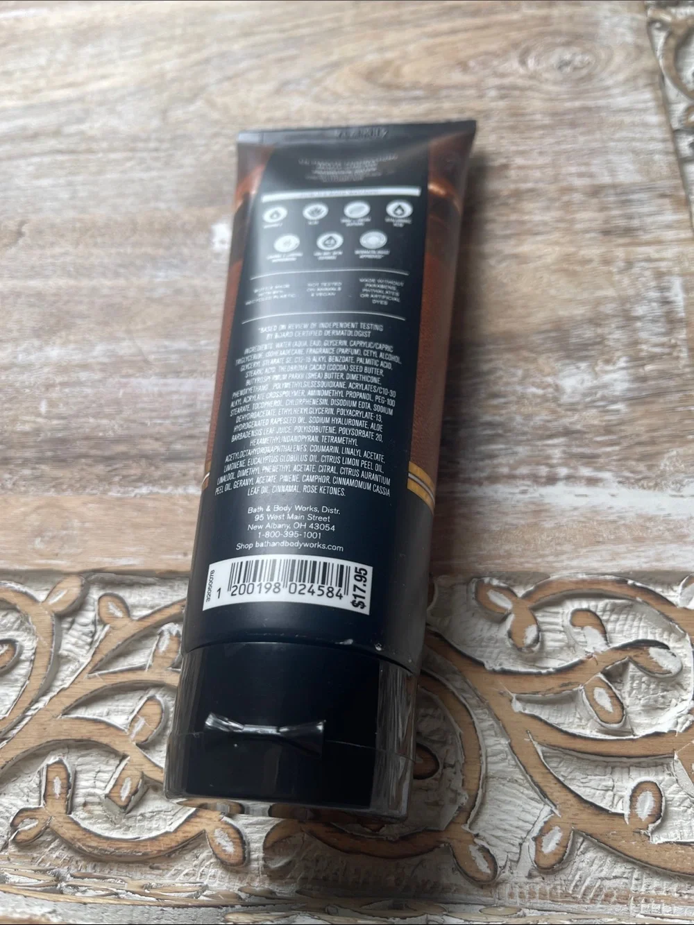 Bath & Body Works rich hydrating